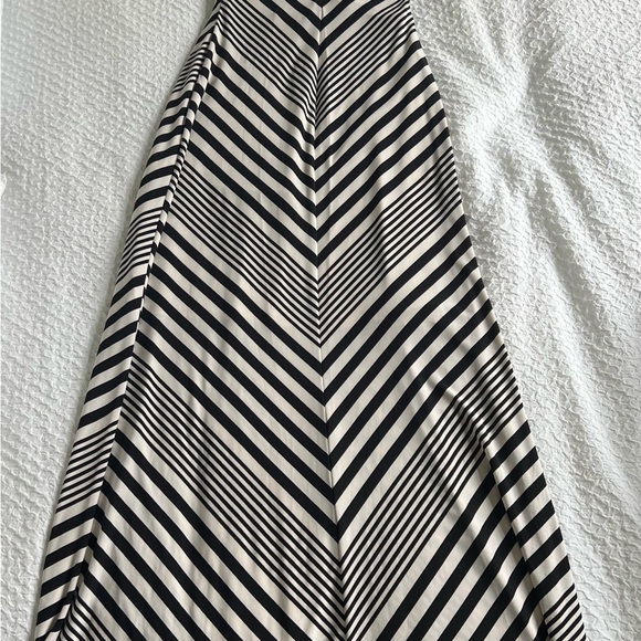 Ralph Lauren Maxi dress, size 0 - Picture 2 of 3